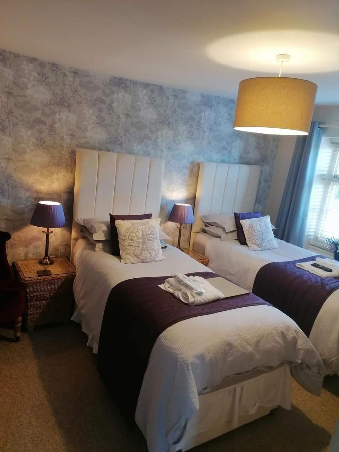 Meadow View Hotel Wighton Room photo